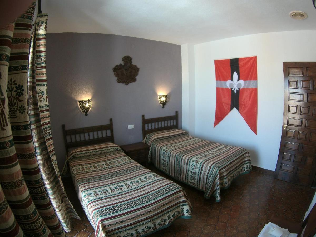 Hostal Rural Marques De Zahara Zahara De La Sierra Exterior foto